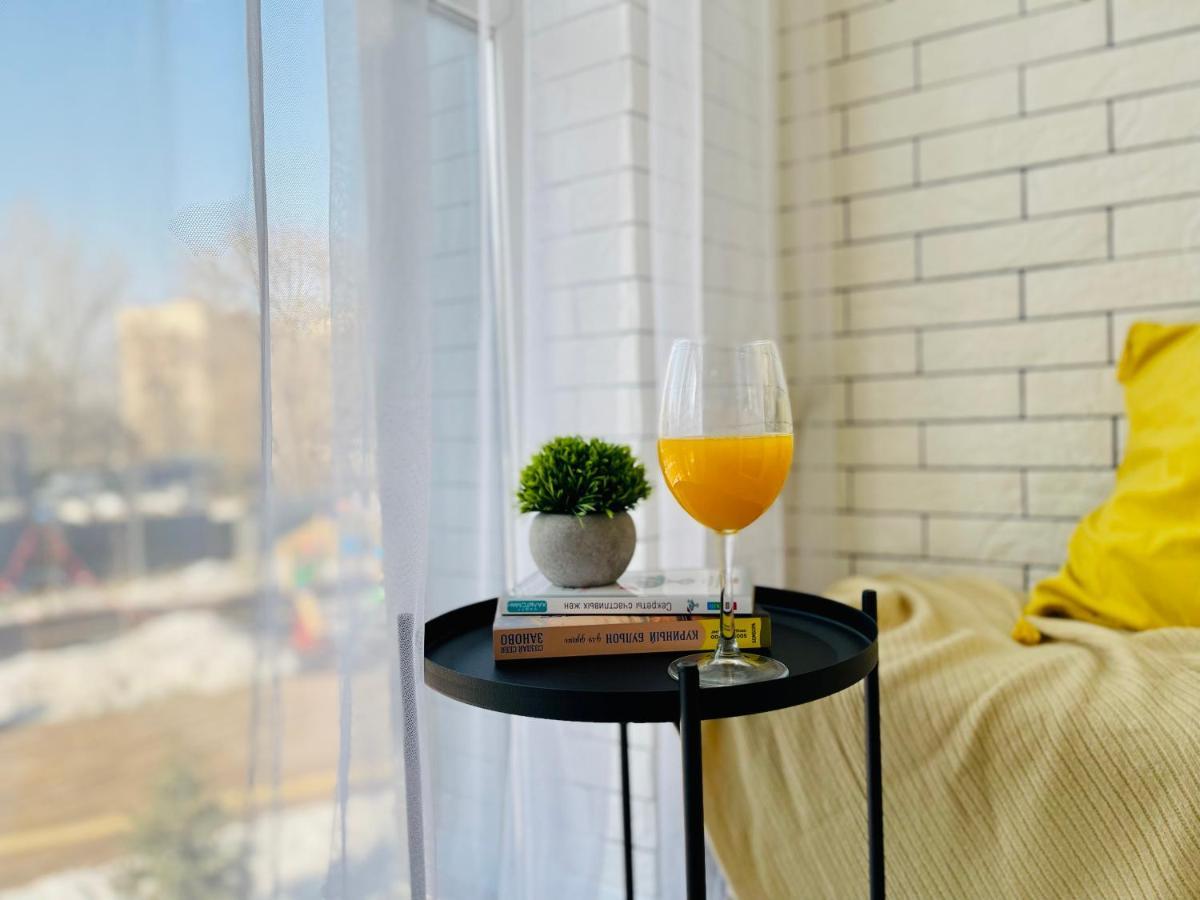 Уютная Стильная Квартира Возле Центрального Парка Горького! Apartment Almaty Luaran gambar