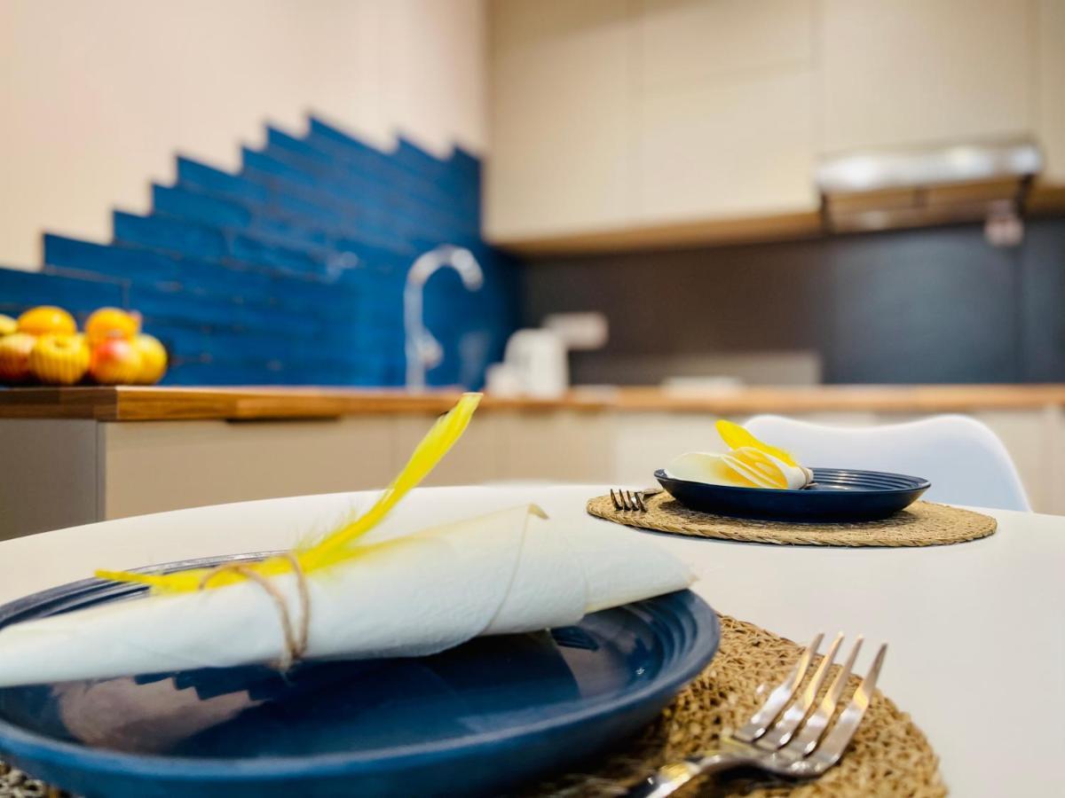 Уютная Стильная Квартира Возле Центрального Парка Горького! Apartment Almaty Luaran gambar