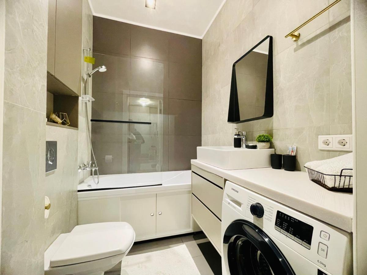 Уютная Стильная Квартира Возле Центрального Парка Горького! Apartment Almaty Luaran gambar
